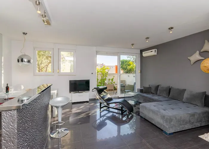 Black Star Спліт